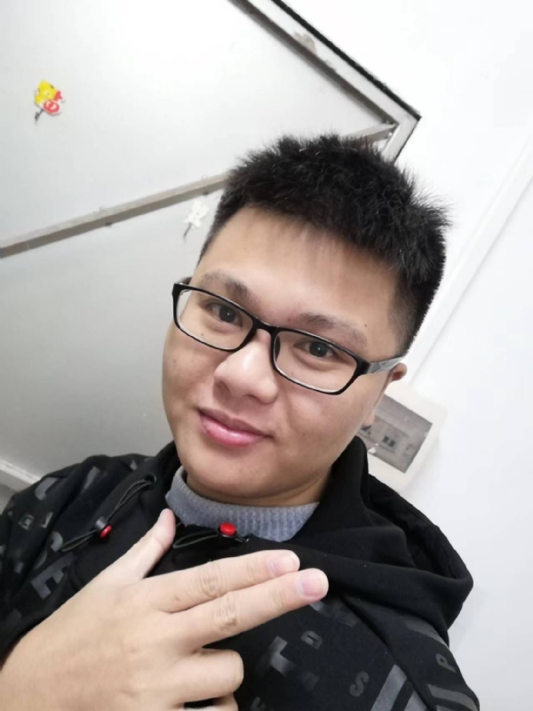 小小梦执的第一张照片--丽水相亲服务中心