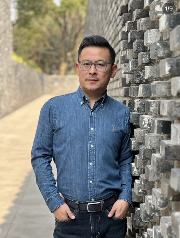 岁月不饶人的第一张照片--丽水相亲服务中心