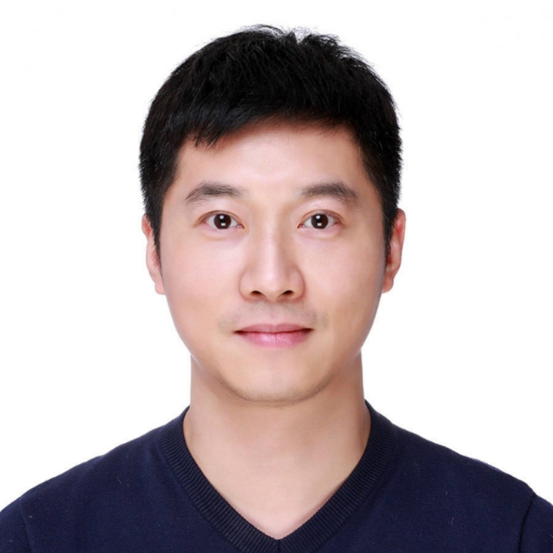 大手牵小手的第一张照片--丽水相亲服务中心