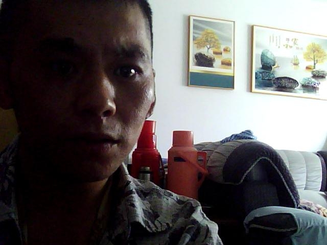 为爱而奋斗的第一张照片--丽水相亲服务中心