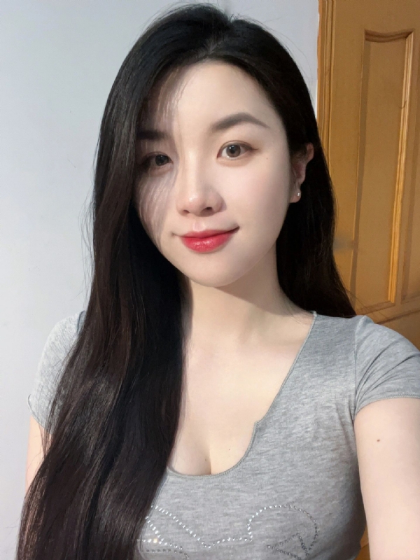 乔乔在寻爱的第二张照片--丽水相亲服务中心