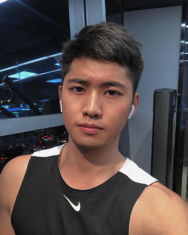 林毅的第一张照片--丽水相亲服务中心