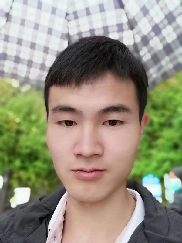 阳光男孩的第六张照片--丽水相亲服务中心