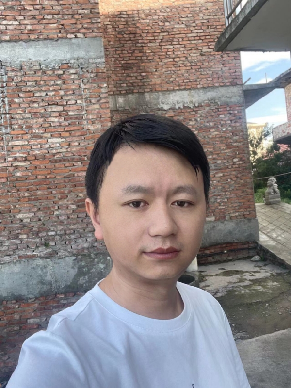 行人的第二张照片--丽水相亲服务中心