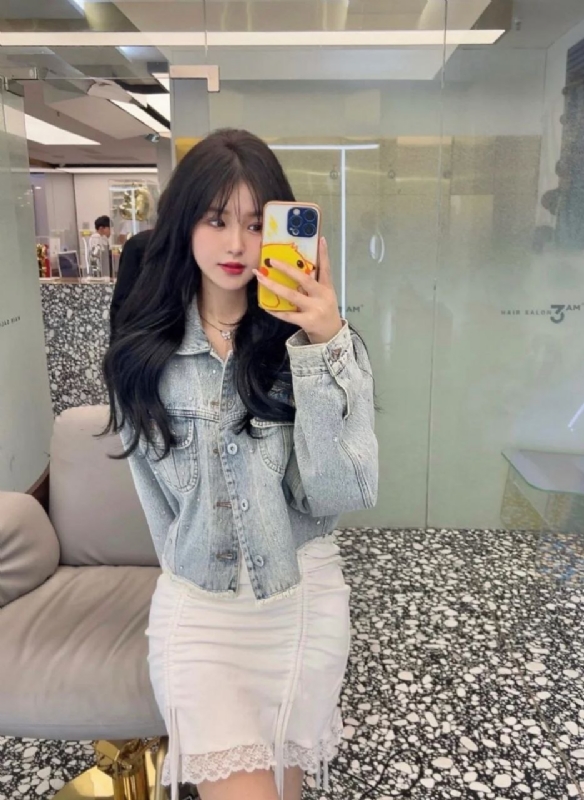 佩芸的第一张照片--丽水相亲服务中心