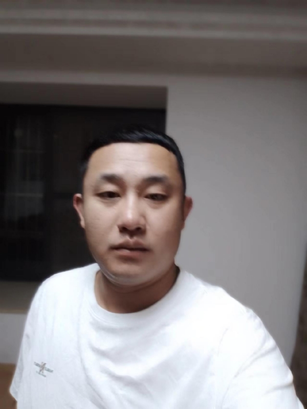 魔尊的第一张照片--丽水相亲服务中心