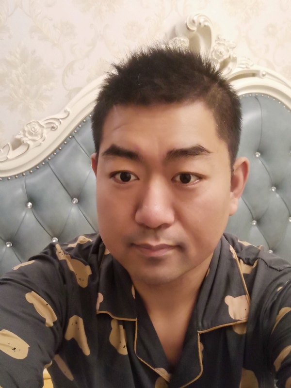 曾经的第一张照片--丽水相亲服务中心