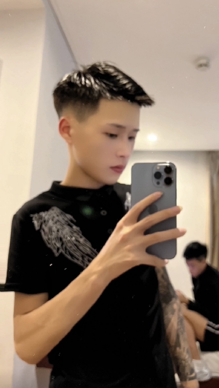 ywhejeue的第一张照片--丽水相亲服务中心