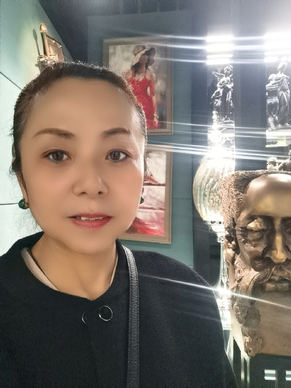 平平淡淡的第一张照片--丽水相亲服务中心