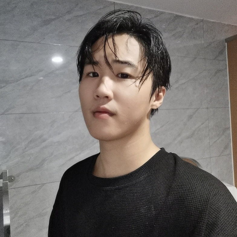 乳酸菌君的第一张照片--丽水相亲服务中心