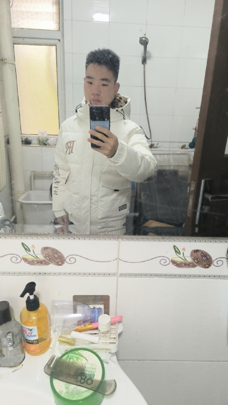 小李的第一张照片--丽水相亲服务中心