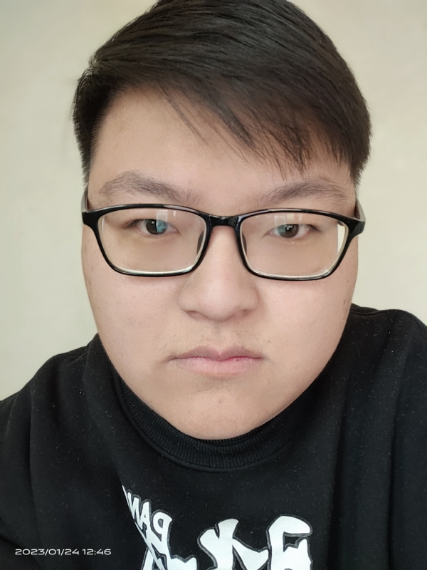 龙先生的第一张照片--丽水相亲服务中心