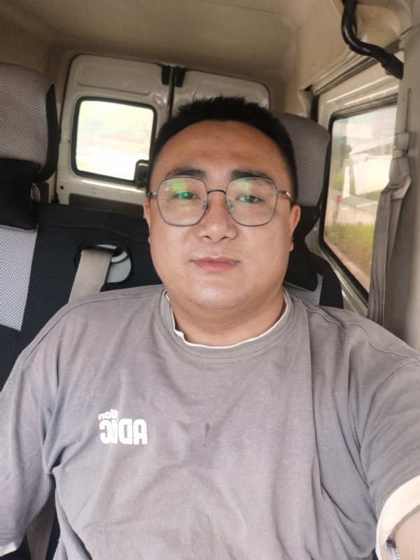 奇卡的第二张照片--丽水相亲服务中心