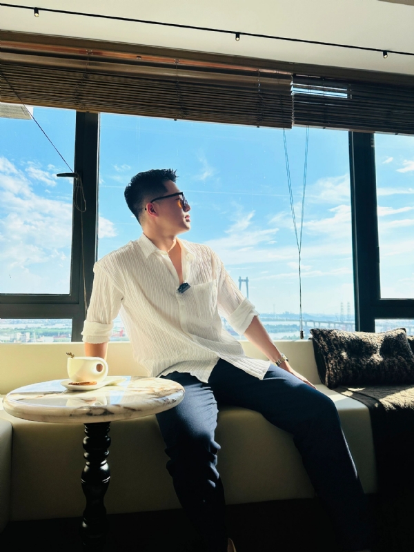 雨夜追风的第一张照片--丽水相亲服务中心