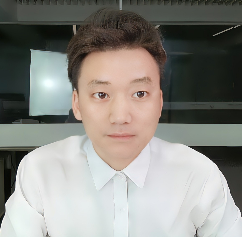 李日的第一张照片--丽水相亲服务中心