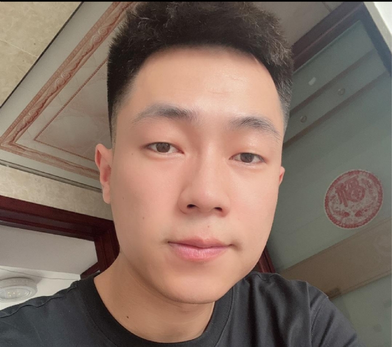 句号的第一张照片--丽水相亲服务中心