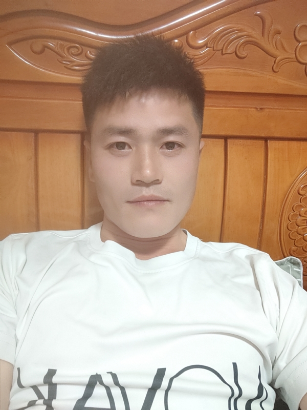 网球罗的第三张照片--丽水相亲服务中心