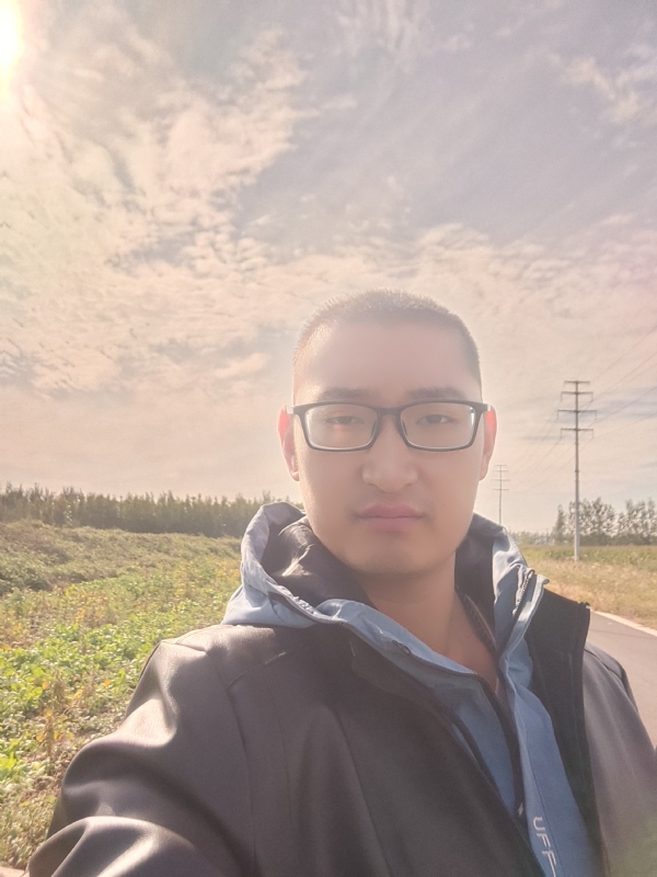 温暖胸膛的第一张照片--丽水相亲服务中心