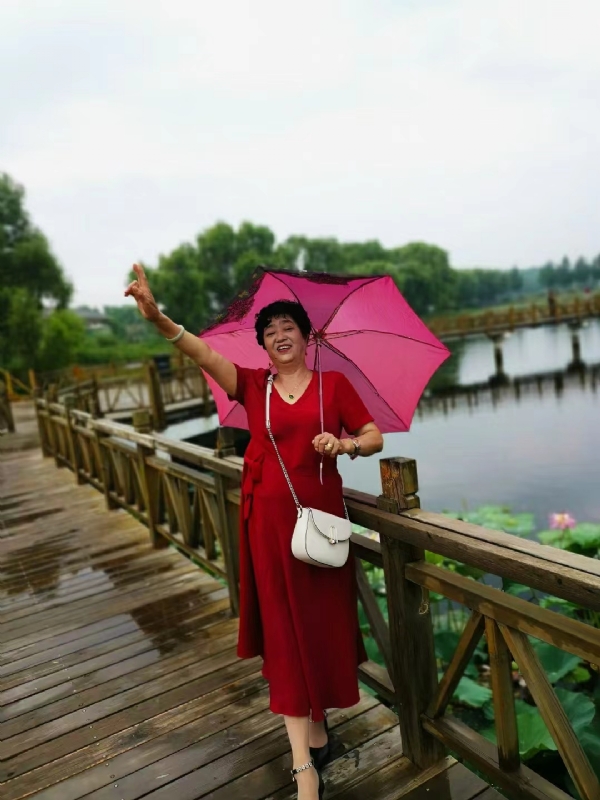 陈姐的第一张照片--丽水相亲服务中心