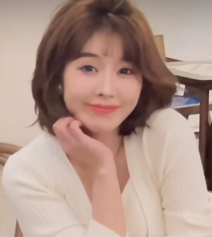 張雨晴的第一张照片--丽水相亲服务中心