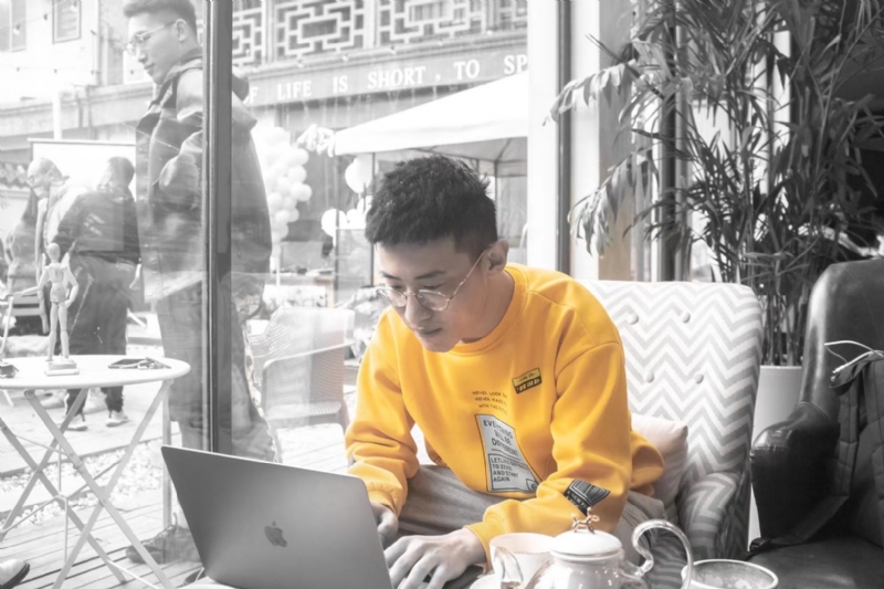 柒雅的第一张照片--丽水相亲服务中心