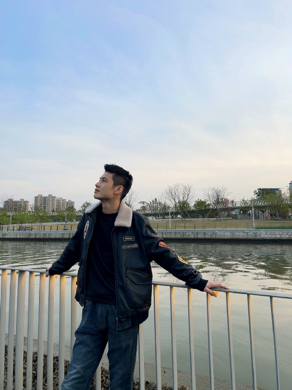 yanshen521的第一张照片--丽水相亲服务中心