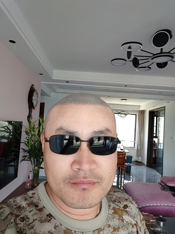 涛涛手写的第一张照片--丽水相亲服务中心