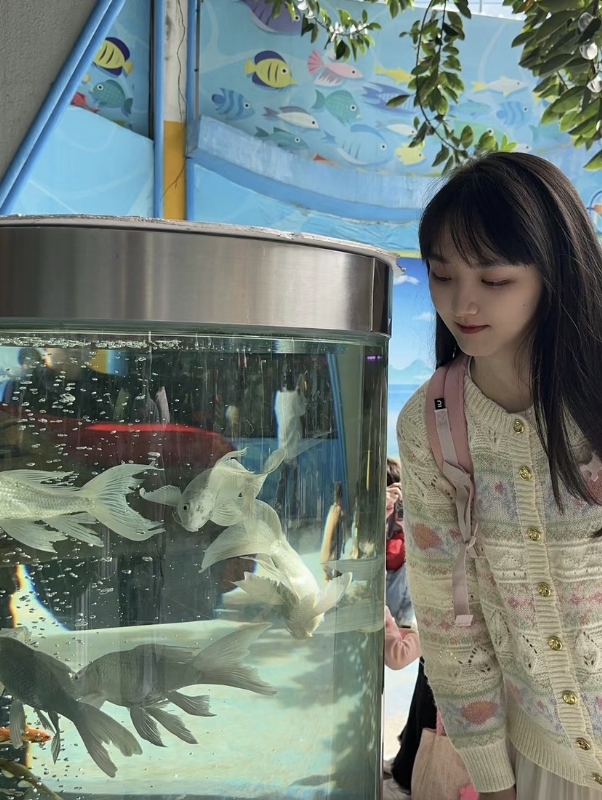 yiyi的第三张照片--丽水相亲服务中心