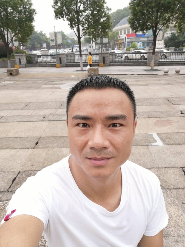 水木年华的第三张照片--丽水相亲服务中心