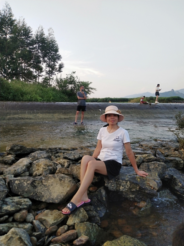 雪儿的第一张照片--丽水相亲服务中心