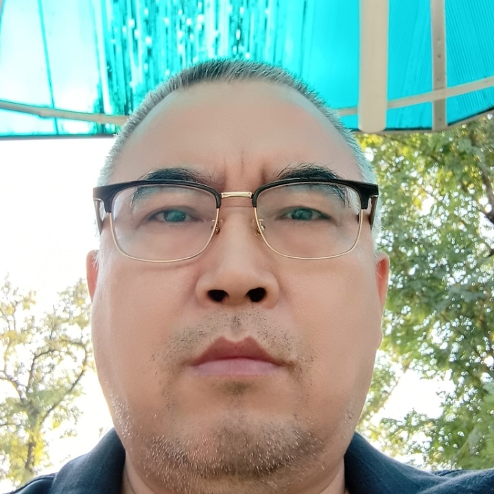 绿萝的第一张照片--丽水相亲服务中心