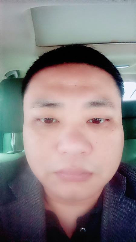 向日葵的第一张照片--丽水相亲服务中心