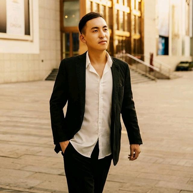 墨墨的第一张照片--丽水相亲服务中心