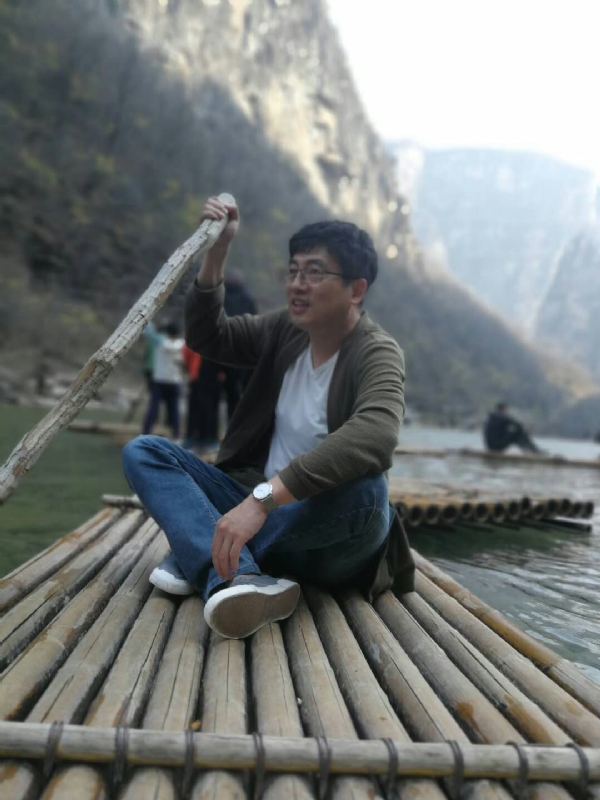 风被吹走了的第一张照片--丽水相亲服务中心