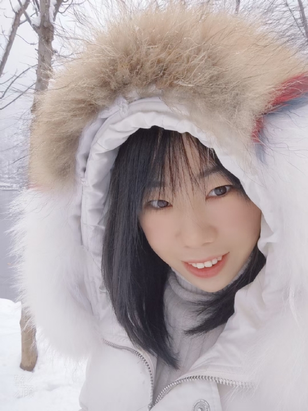 93年女会计的第一张照片--丽水相亲服务中心