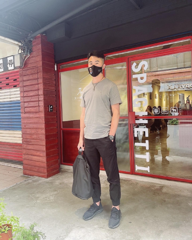 酒商安迪的第二张照片--丽水相亲服务中心