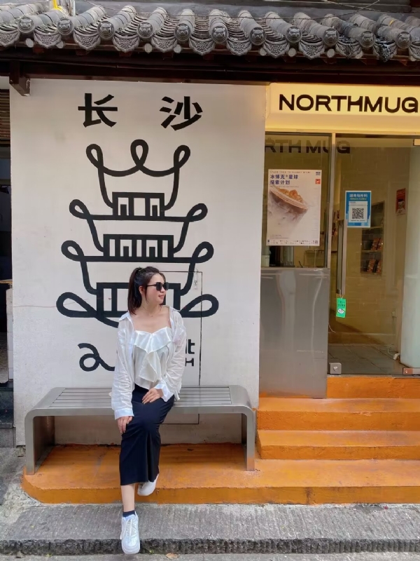 Lin的第二张照片--丽水相亲服务中心