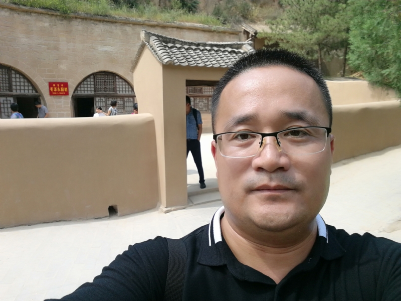 南阳农夫的第一张照片--丽水相亲服务中心