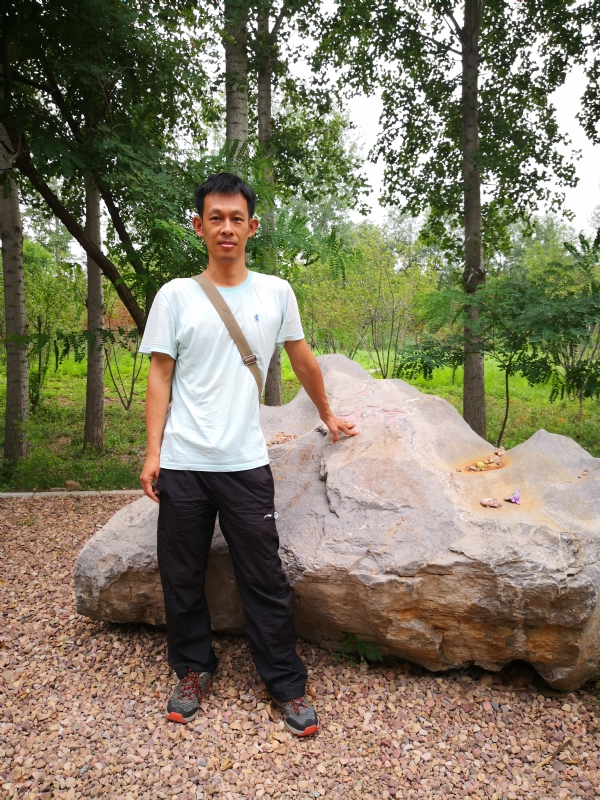 宠辱不惊的第一张照片--丽水相亲服务中心