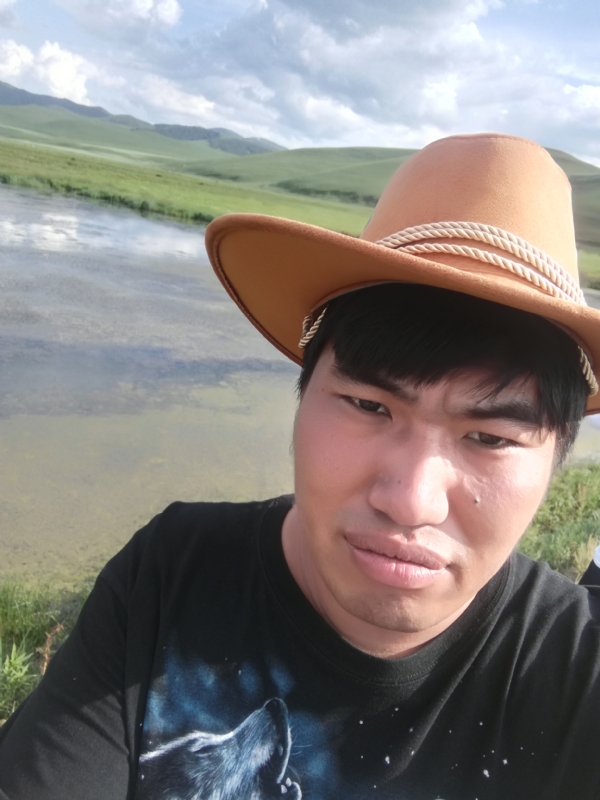 LOVE的誓言的第一张照片--丽水相亲服务中心