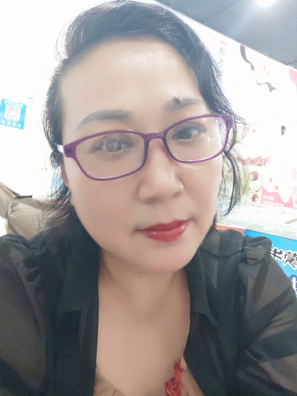 娜财娜福的第一张照片--丽水相亲服务中心