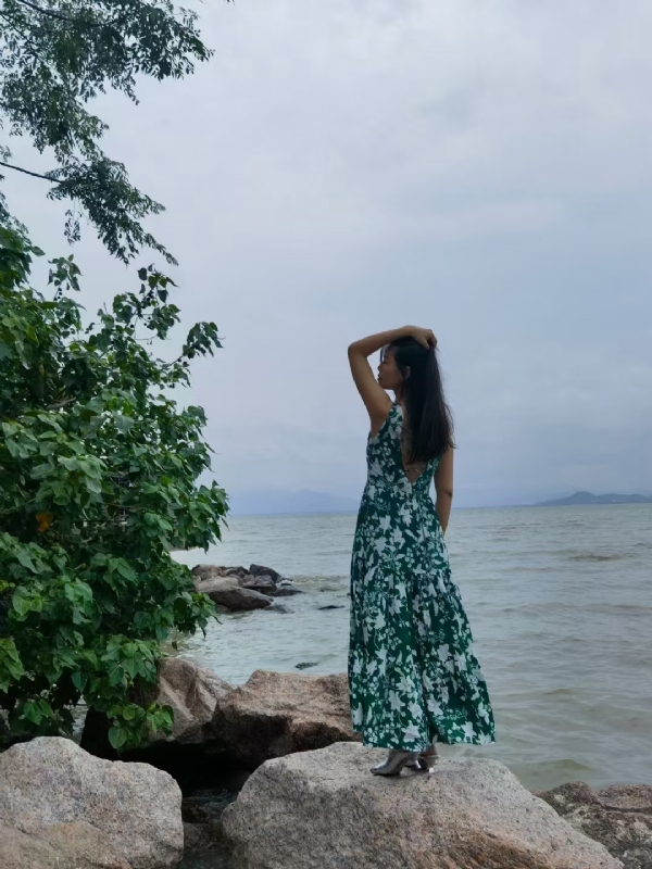 甜以待人的第四张照片--丽水相亲服务中心