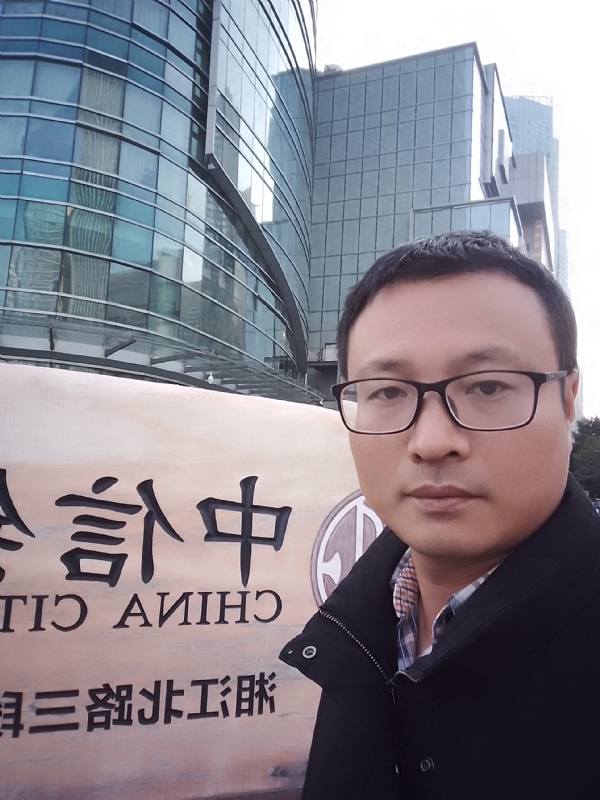 晚秋的第一张照片--丽水相亲服务中心