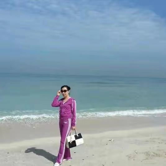 红红的第一张照片--丽水相亲服务中心