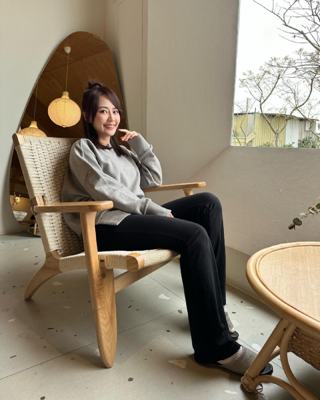 蓝色天空的第一张照片--丽水相亲服务中心