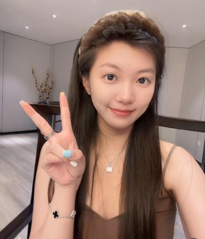 歌谣的第一张照片--丽水相亲服务中心