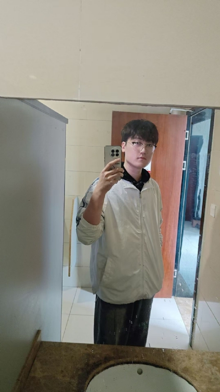 高大毛的第一张照片--丽水相亲服务中心