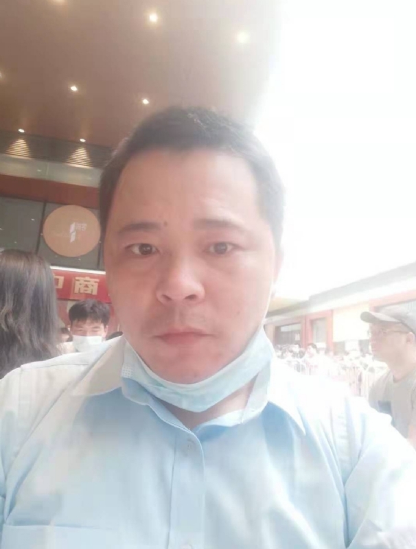 l蓝莲的第一张照片--丽水相亲服务中心