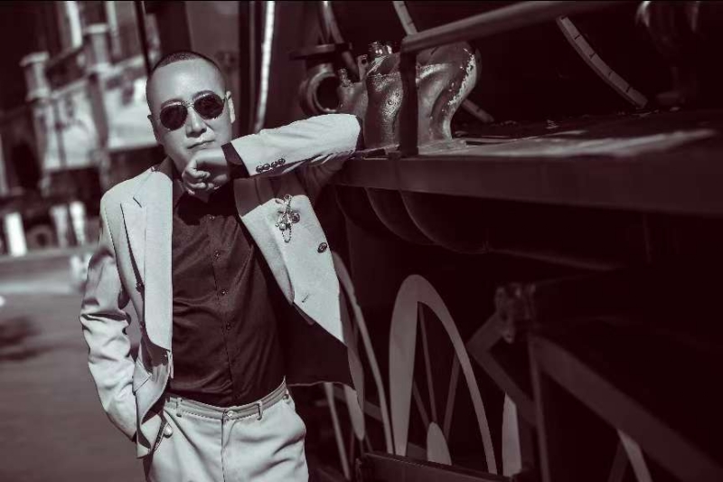 孤独燃烧的第一张照片--丽水相亲服务中心