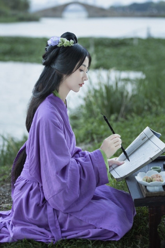 黄环儿的第一张照片--丽水相亲服务中心